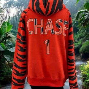 CHASE (LIMITED SUPPLY) ALLYCATSPORTS CINCINNATI FOOTBALL BENGALS CUSTOM HOODIE!